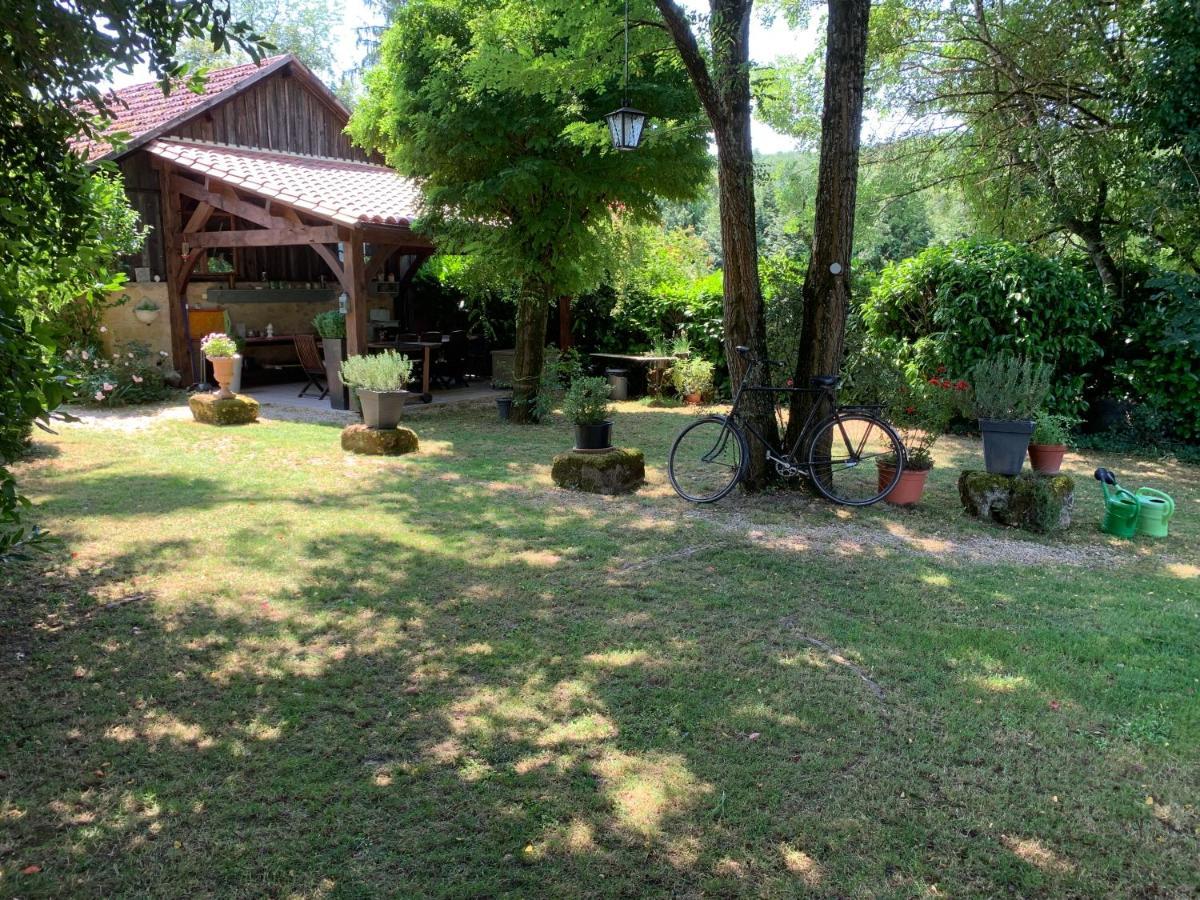Ferme De Tayac - Charme Avec Pool Hotel Les Eyzies Bagian luar foto