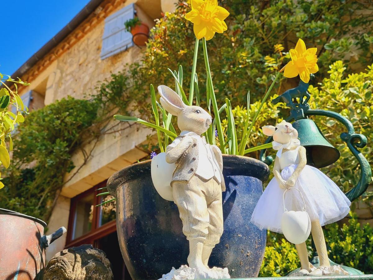 Ferme De Tayac - Charme Avec Pool Hotel Les Eyzies Bagian luar foto