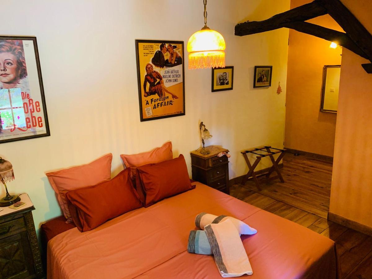 Ferme De Tayac - Charme Avec Pool Hotel Les Eyzies Bagian luar foto