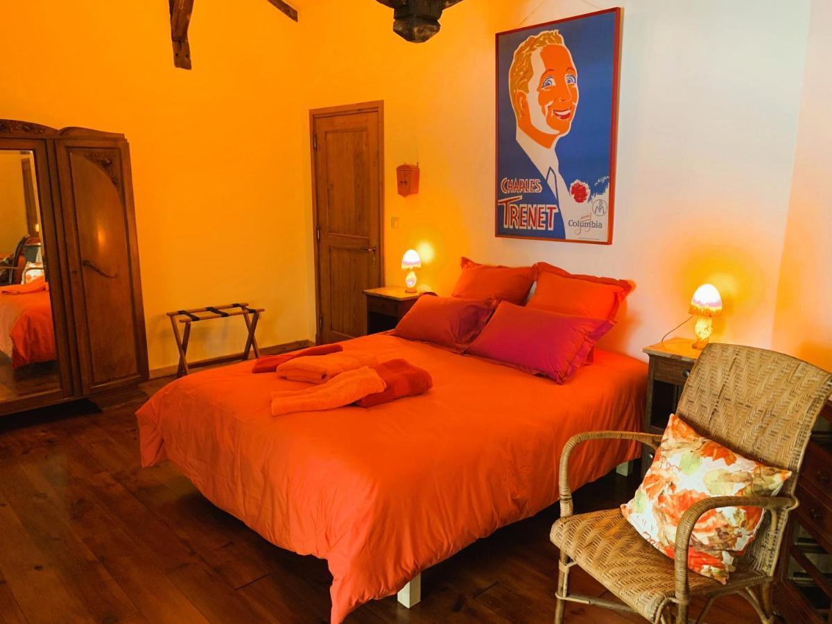 Ferme De Tayac - Charme Avec Pool Hotel Les Eyzies Bagian luar foto